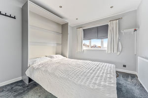 Photo 17- click for photo gallery